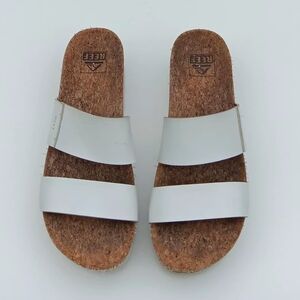 REEF Cushion Vista Hi Women's  White Slide Sandals Size 6